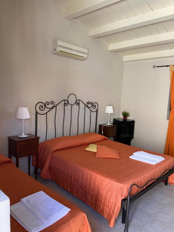 Borgo Nocchiara Hotel คาร์เลนตินี ภายนอก รูปภาพ