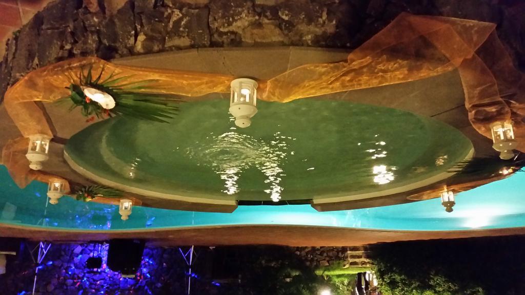 Borgo Nocchiara Hotel คาร์เลนตินี ภายนอก รูปภาพ